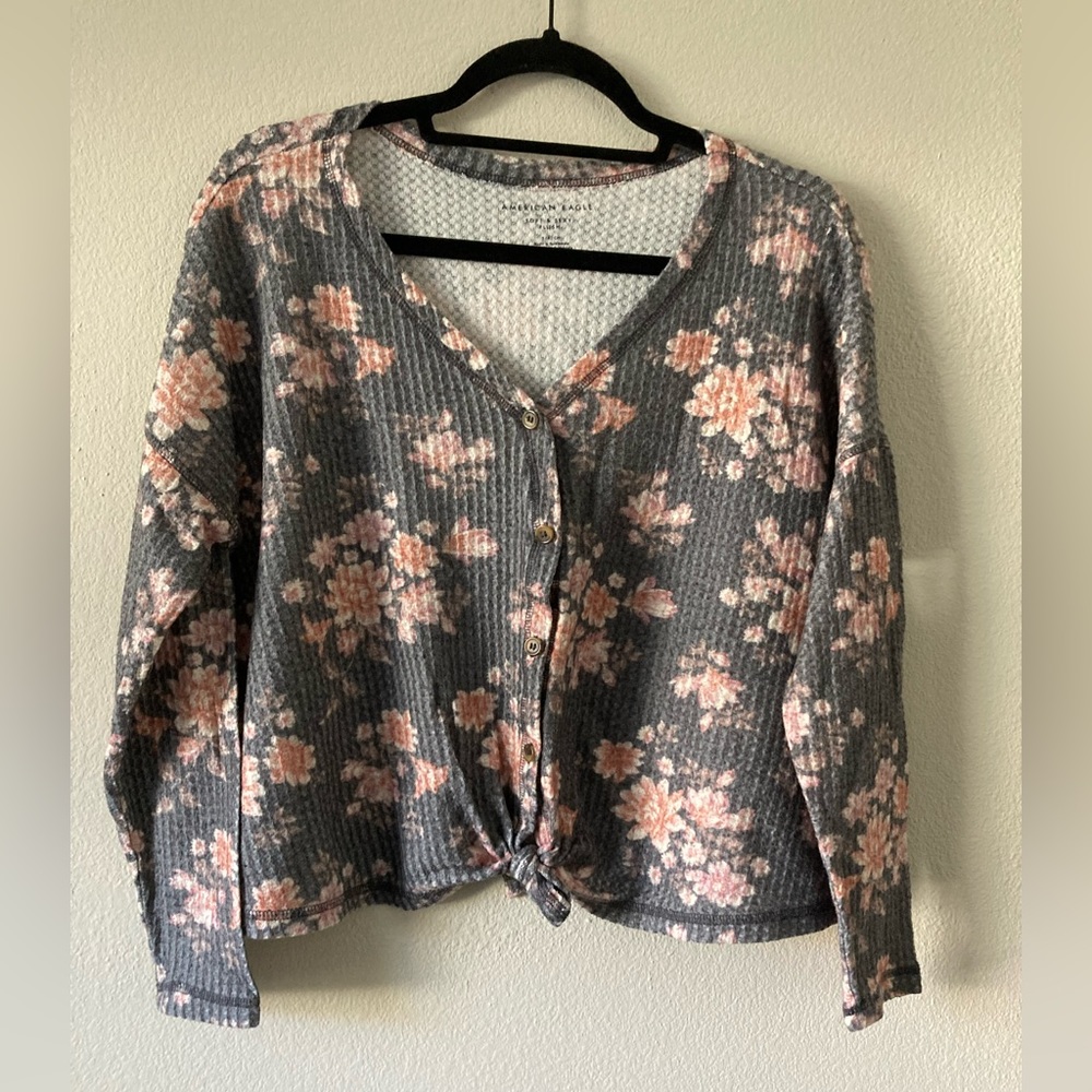 American Eagle Floral Waffle Top
